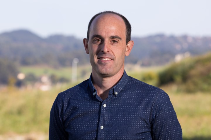 Mikel González-Eguino